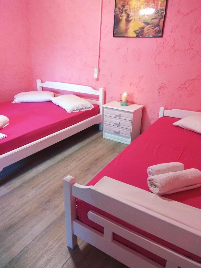 Farma Giannis Apartment Sarti Bagian luar foto
