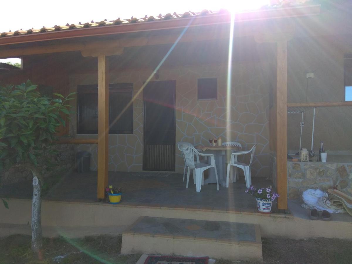 Farma Giannis Apartment Sarti Bagian luar foto