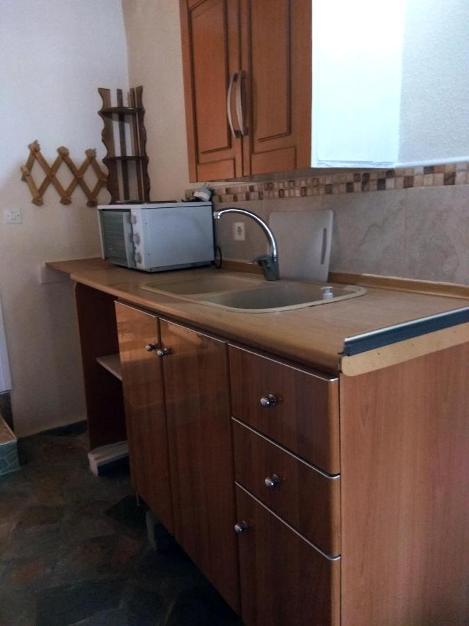 Farma Giannis Apartment Sarti Bagian luar foto